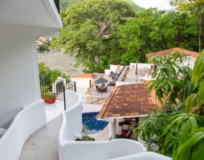 Top 3 Beaches to Visit While Staying in Puerto Vallarta