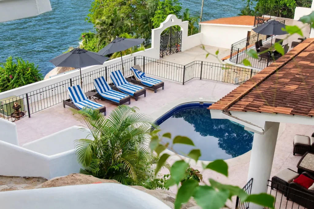 Villa Sol & Luna – Oceanfront in Boca de Tomatlan